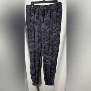 American Original Rewash Brand Black Camo Joggers Men’s Jeans Size Small EPC